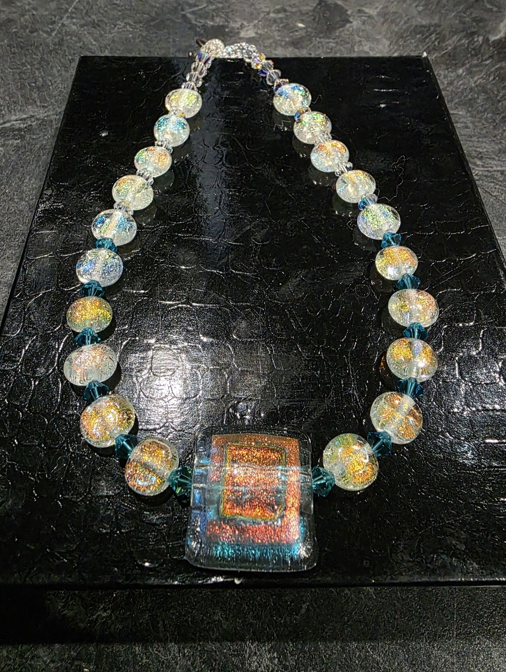 Jewelry Set - Picture 2 of 4